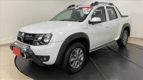 RENAULT DUSTER OROCH 2.0 16V HI-FLEX DYNAMIQUE AUTOMÁTICO